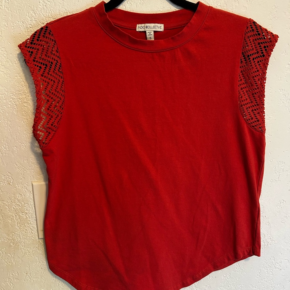 Coral Sleeveless Tee